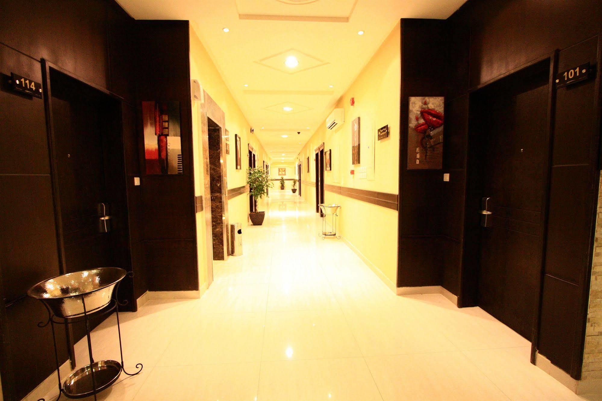 Rest Night Hotel Suites- Al Falah Ер-Ріяд Екстер'єр фото